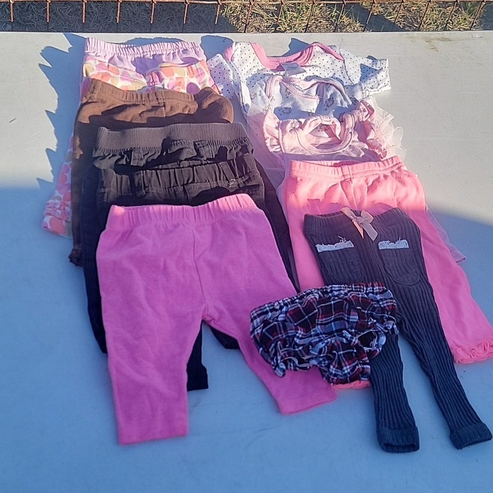 (30)  infants girl 0-3 mths